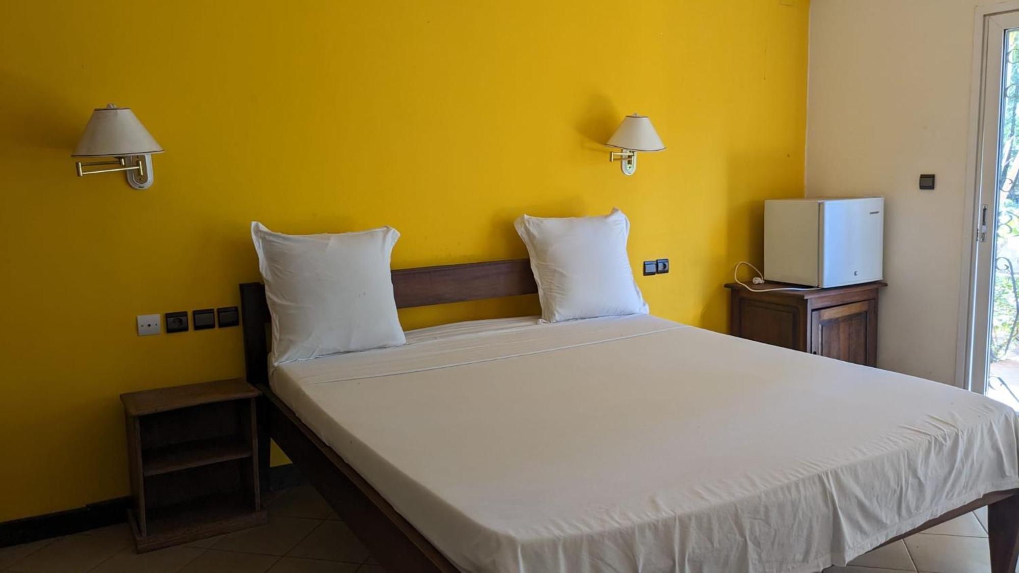 Ar Sun Hotel Antsiranana Esterno foto