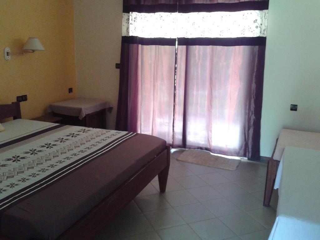 Ar Sun Hotel Antsiranana Esterno foto