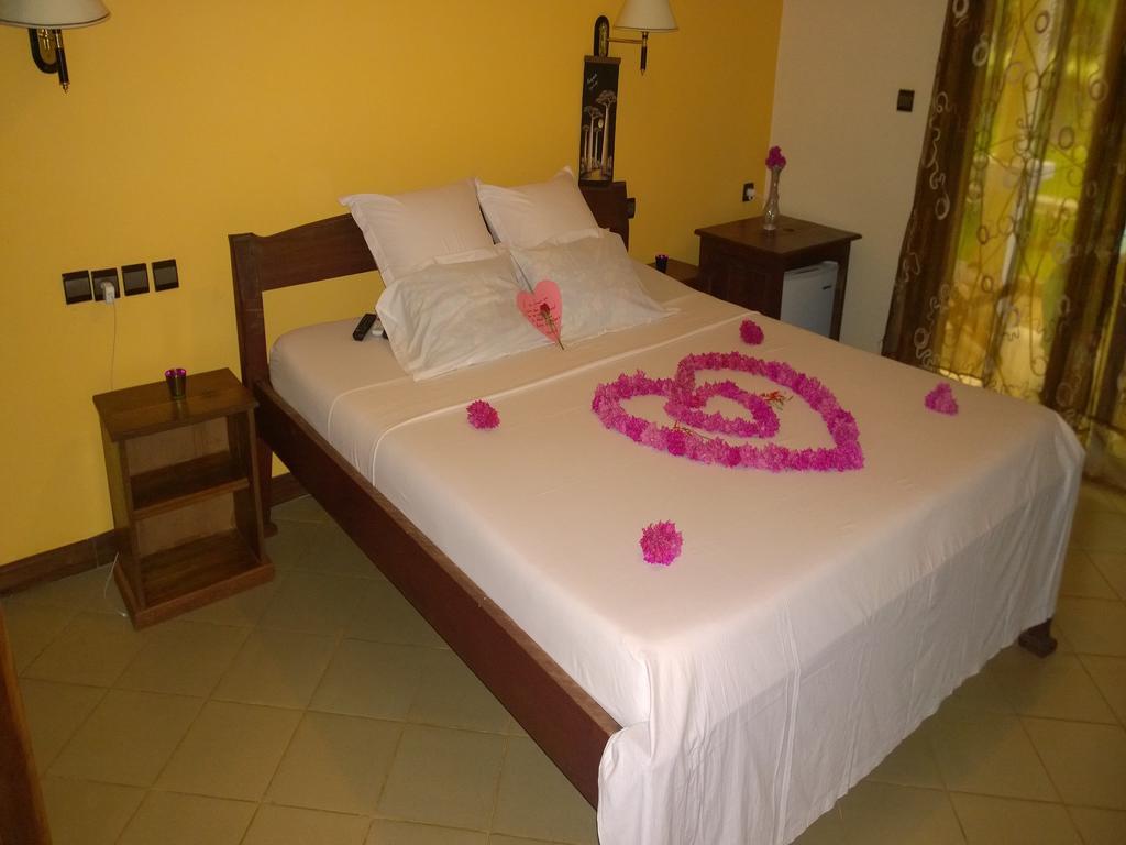Ar Sun Hotel Antsiranana Esterno foto